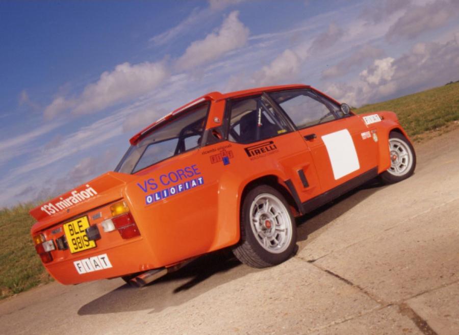  Fiat Abarth 131 Rally Corsa 1976 года  (фото 21 из 22)